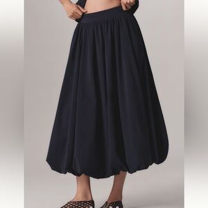 Extro&Vert Lily Bubble Hem Midi Skirt
